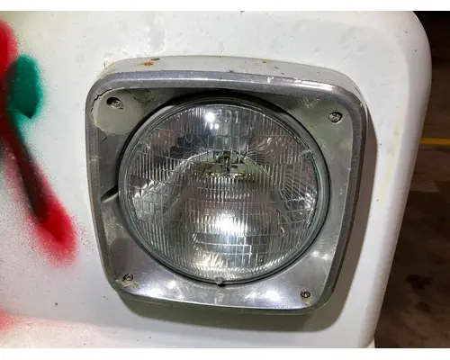 WHITE VOLVO WAH Hood