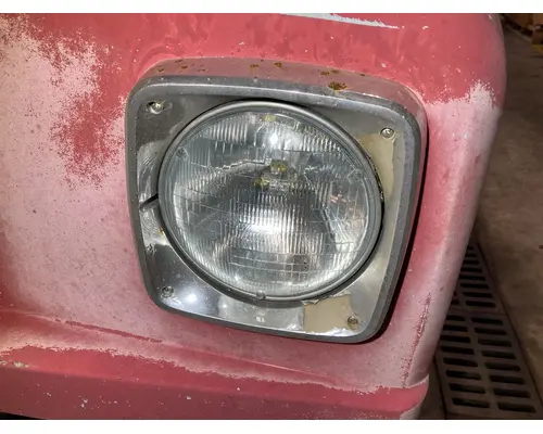 WHITE VOLVO WAH Hood