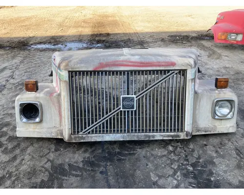 WHITE VOLVO WAH Hood