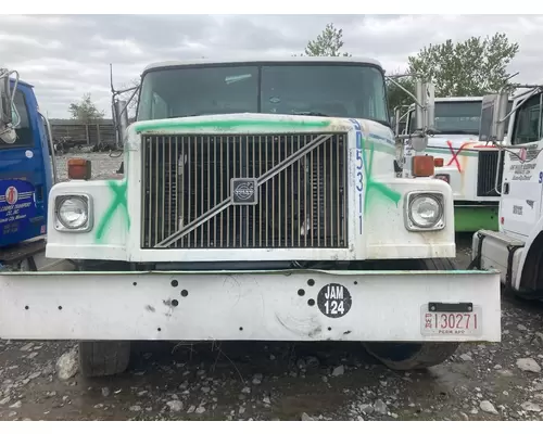 WHITE VOLVO WAH Hood