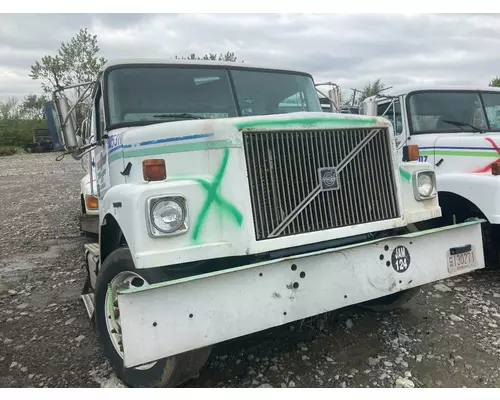 WHITE VOLVO WAH Hood