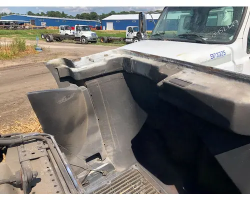WHITE VOLVO WAH Hood