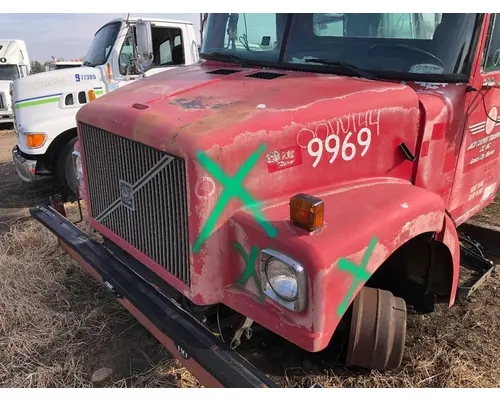 WHITE VOLVO WAH Hood