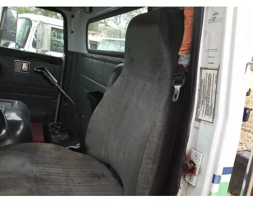 WHITE VOLVO WAH Seat (non-Suspension)