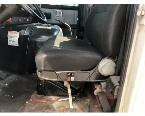 WHITE VOLVO WAH Seat (non-Suspension)