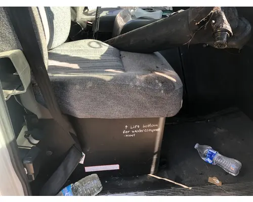 WHITE VOLVO WAH Seat (non-Suspension)