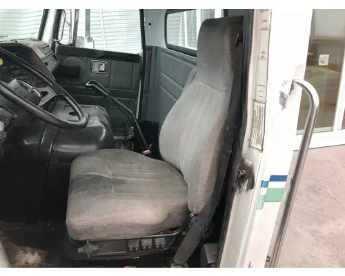 WHITE VOLVO WAH Seat (non-Suspension)