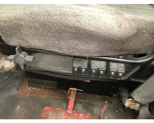 WHITE VOLVO WAH Seat (non-Suspension)