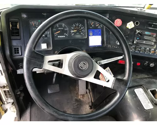 WHITE VOLVO WAH Steering Column