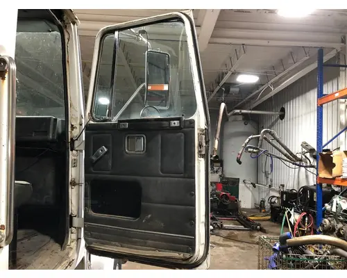 WHITE VOLVO WCM Door Assembly, Front