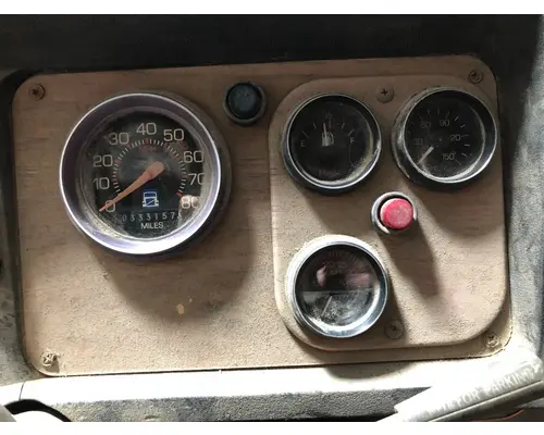 WHITE VOLVO WCM Instrument Cluster