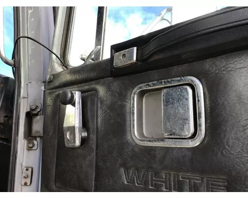 WHITE/VOLVO WCS DOOR ASSEMBLY, FRONT