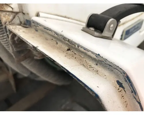 WHITE VOLVO WCS Fender