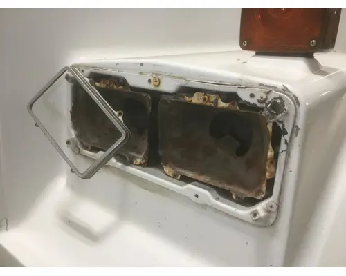 WHITE VOLVO WCS Hood