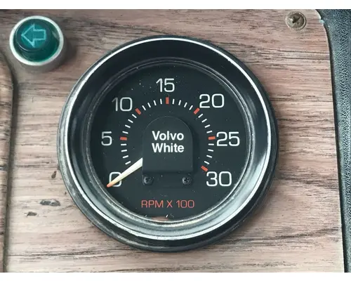 WHITE VOLVO WCS Instrument Cluster