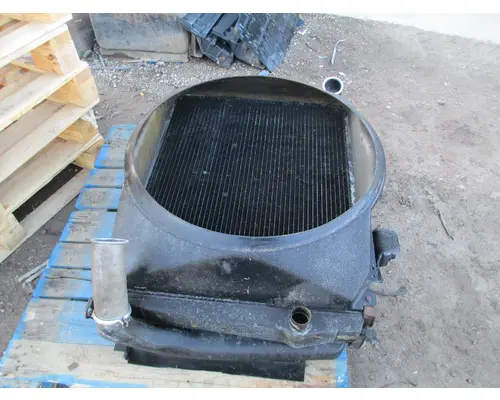 WHITE/VOLVO WG COOLING ASSEMBLY (RAD, COND, ATAAC)