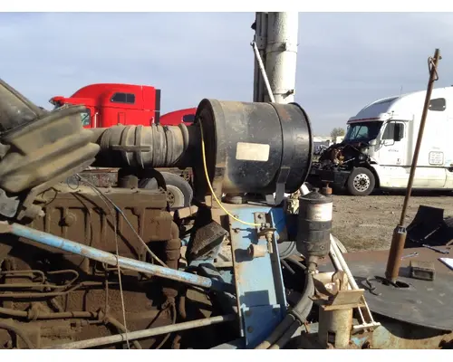 WHITE VOLVO WHM Air Cleaner