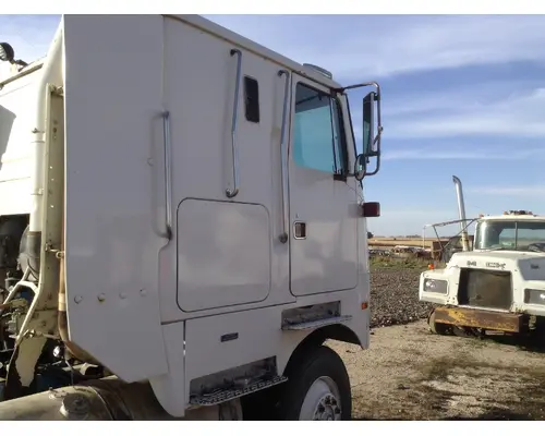 WHITE VOLVO WHM Cab Assembly