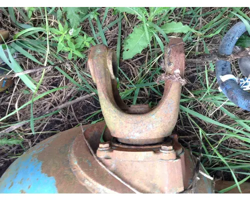 WHITE VOLVO WHM Differential Misc. Parts