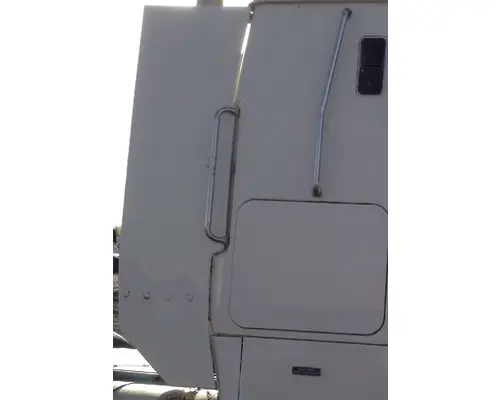 WHITE VOLVO WHM Sleeper Fairing