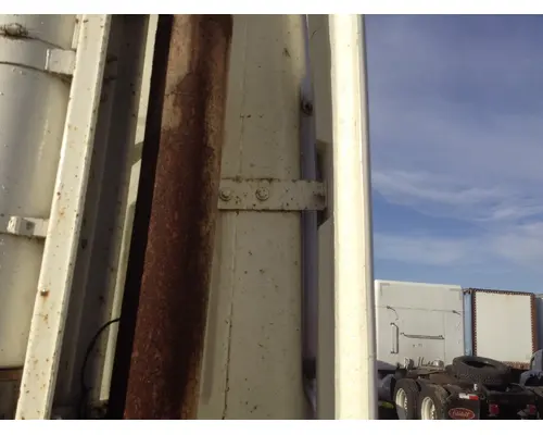 WHITE VOLVO WHM Sleeper Fairing