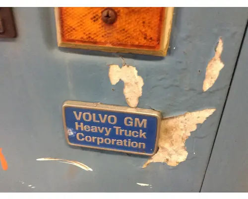 WHITE VOLVO WHS Cab Assembly
