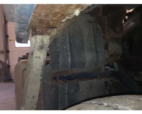 WHITE VOLVO WHS Fender