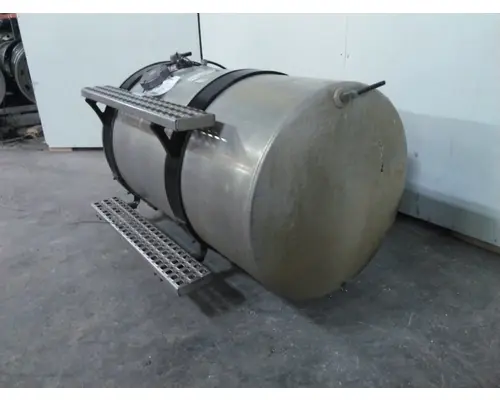 WHITE/VOLVO WIA FUEL TANK