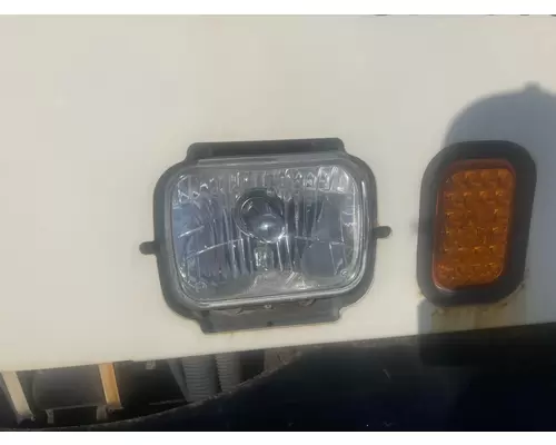 WHITEGMC TRUCK Headlamp Assembly