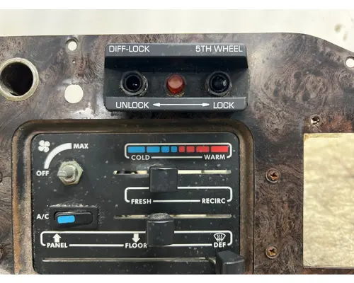 WHITEGMC WIL Dash Panel