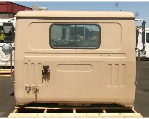 WHITE WG Cab Assembly
