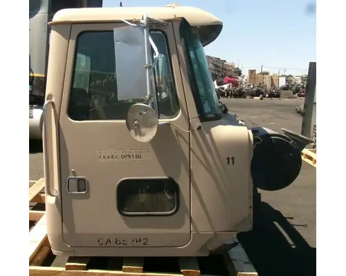 WHITE WG Cab Assembly
