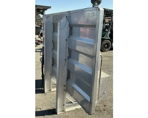 WHITE WIM Headache Rack