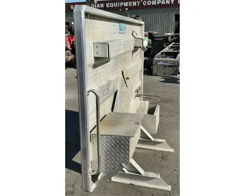 WHITE WIM Headache Rack