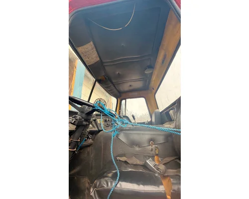 WHITE Xpeditor WX42 Cab Mount