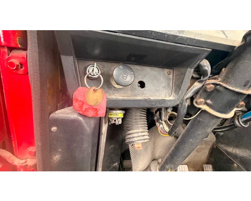WHITE Xpeditor WX42 Cab Mount
