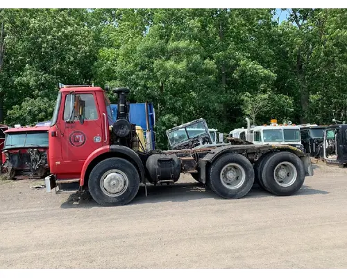 WHITE Xpeditor WX42 Complete Vehicle