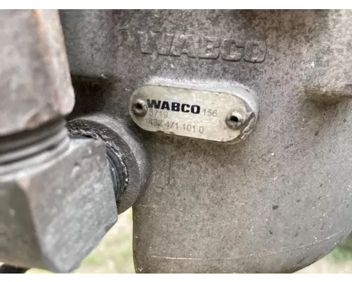 Wabco 4324711010 Air Dryer