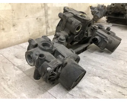 Wabco 4725001220 Air Valve