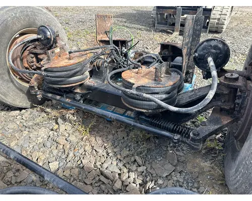 Tag Axle Watson chalin SL20K Dutchers Inc   Heavy Truck Div  Ny