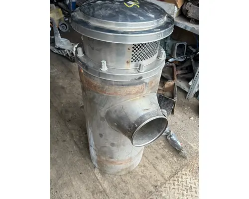 Air Cleaner WESTERN STAR TR  Truck Salvage International Inc