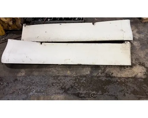 Sleeper Fairing WESTERN STAR TR 4900E Truck Salvage International Inc