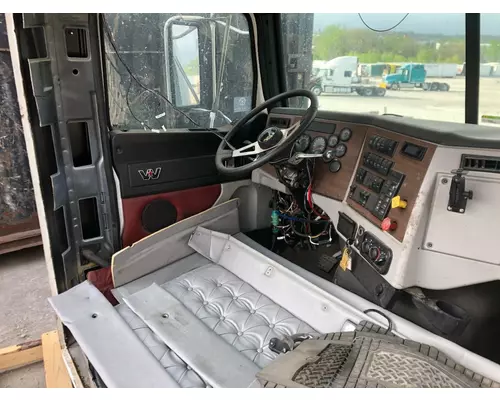 Western Star Trucks 4700 Cab Assembly