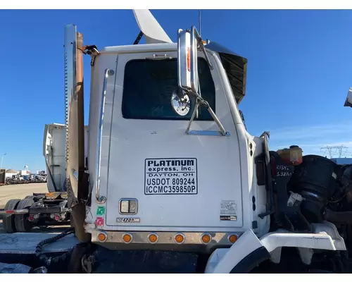 Western Star Trucks 4700 Cab Assembly