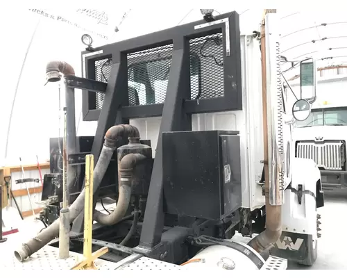 Western Star Trucks 4700 Headache Rack