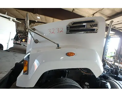 Hood WESTERN STAR TRUCKS 4700 Sam's Riverside Truck Parts Inc