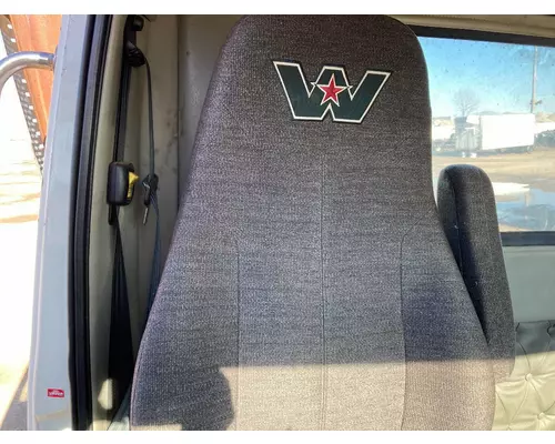 Western Star Trucks 4700 Seat (non-Suspension)