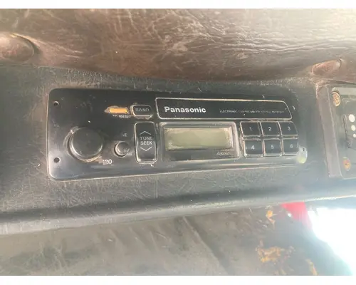 Radio Western Star Trucks 4800 Vander Haags Inc KC
