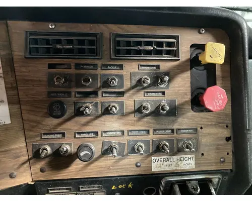 Western Star Trucks 4800 Dash Assembly