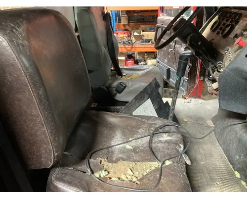Seat, Front Western Star Trucks 4800 Vander Haags Inc Dm